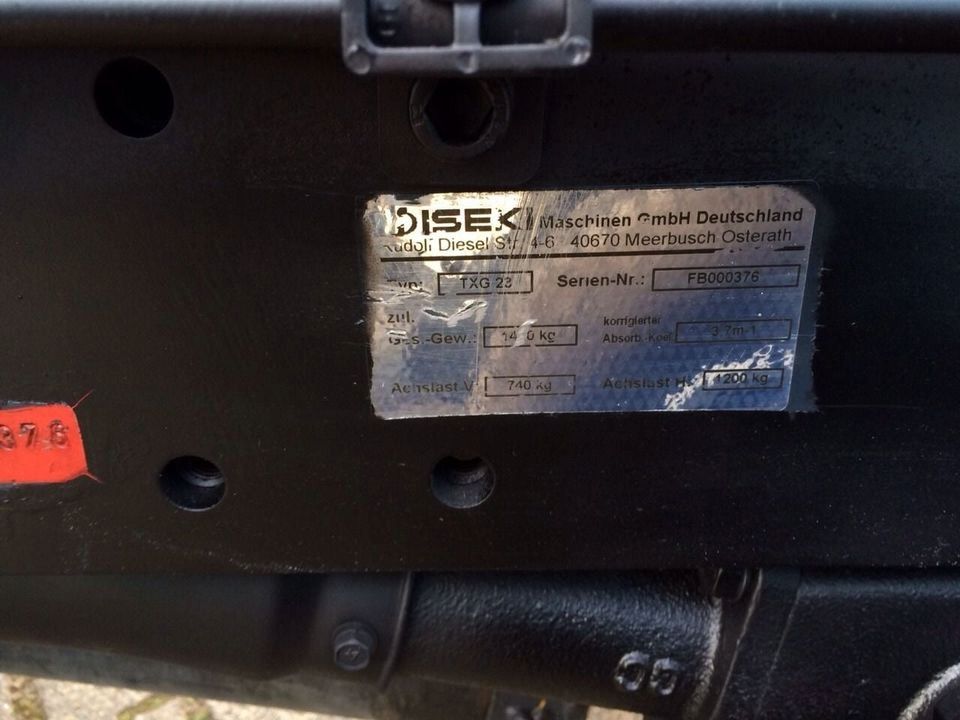 Iseki Kommunaltraktor TXG 23 Winterdienst