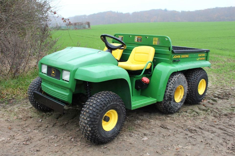 John Deere Gator 6x4 mit Dieselmotor