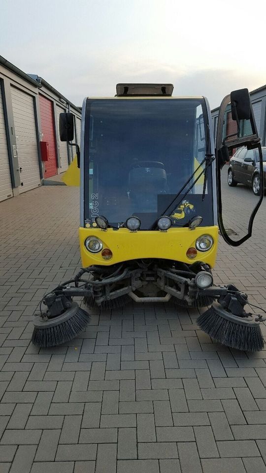 Kärcher ICC 2D Kehrmaschine, Kehrsaugmaschine Hochentleerung Top Zustand