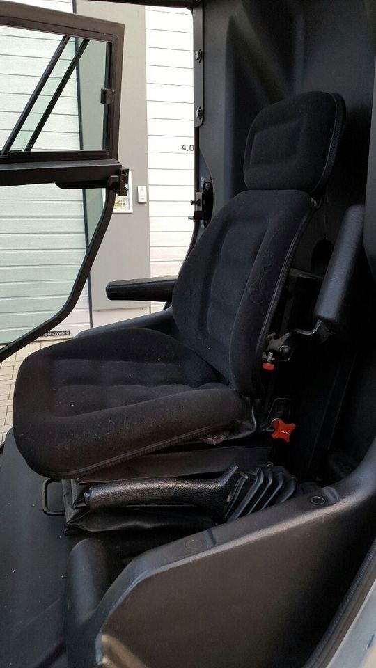 Kärcher ICC 2D Kehrmaschine, Kehrsaugmaschine Hochentleerung Top Zustand