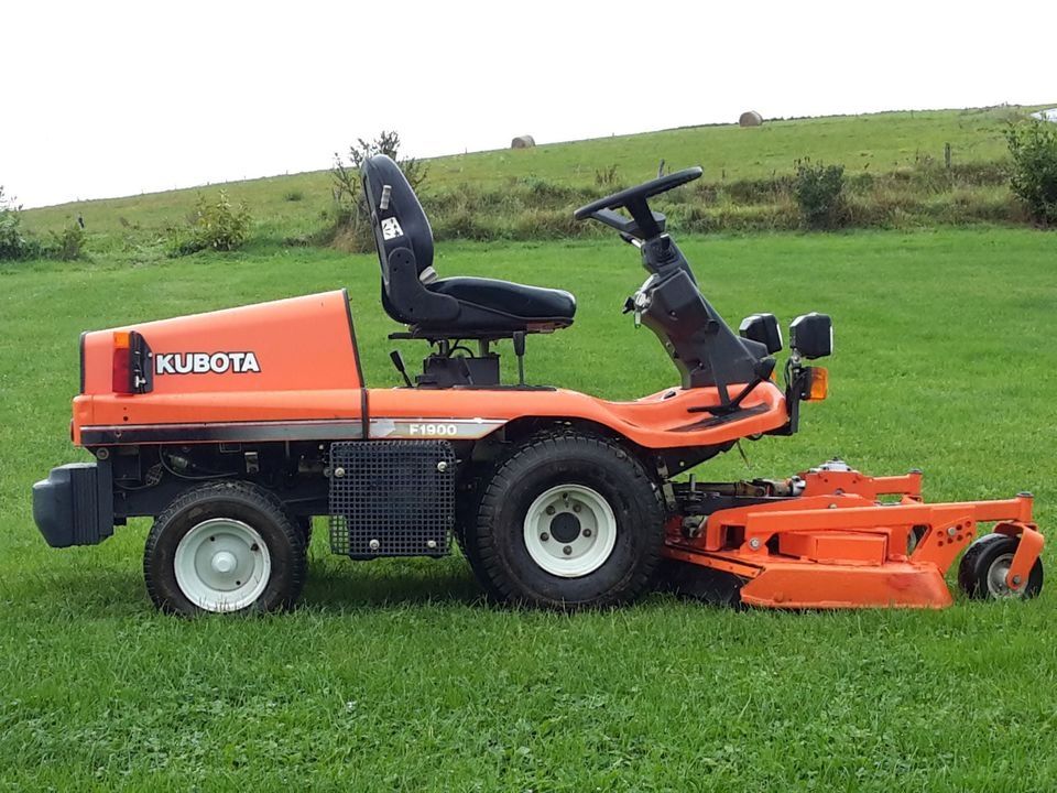 Kubota F1900 Aufsitzmäher 3 Zylinder Diesel Frontmäher PROFI