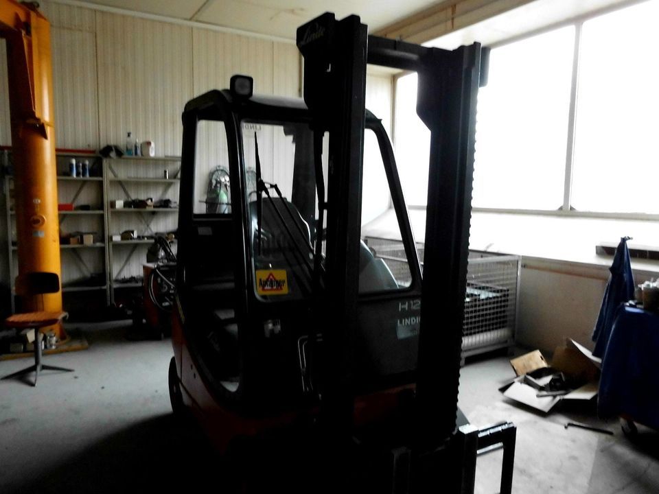 Linde Gabelstabler Typ H12 T-03 Baujahr 2003 mit Gasantrieb