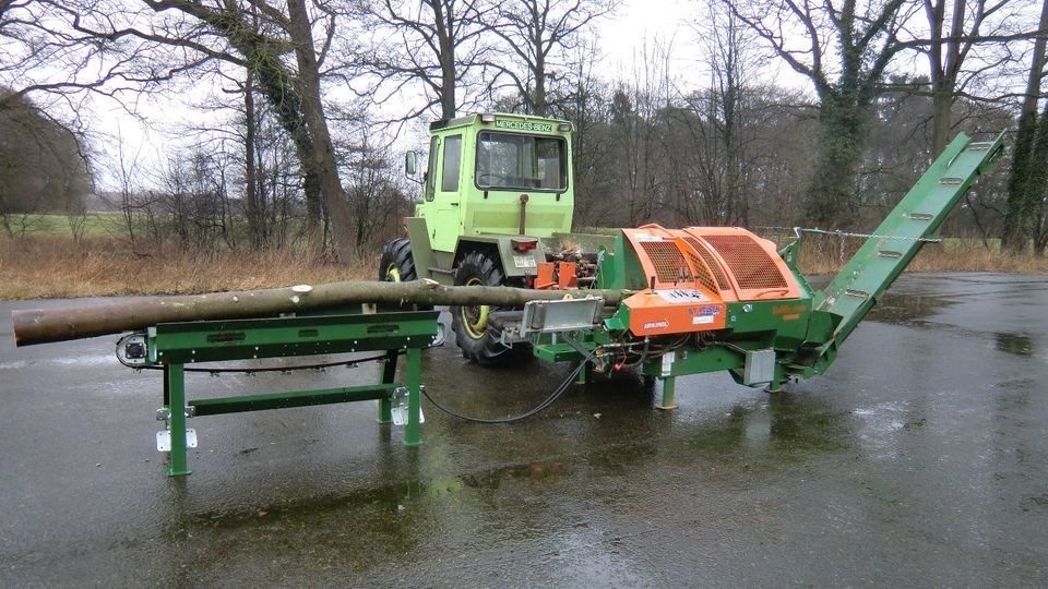 Sägespaltautomat Holzspalter Brennholzautomat Posch Spaltfix 3000 Comfort