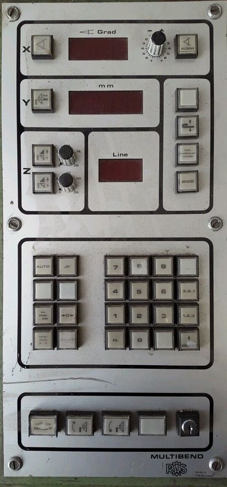 Schwenkbiegemaschine RAS 67.30
