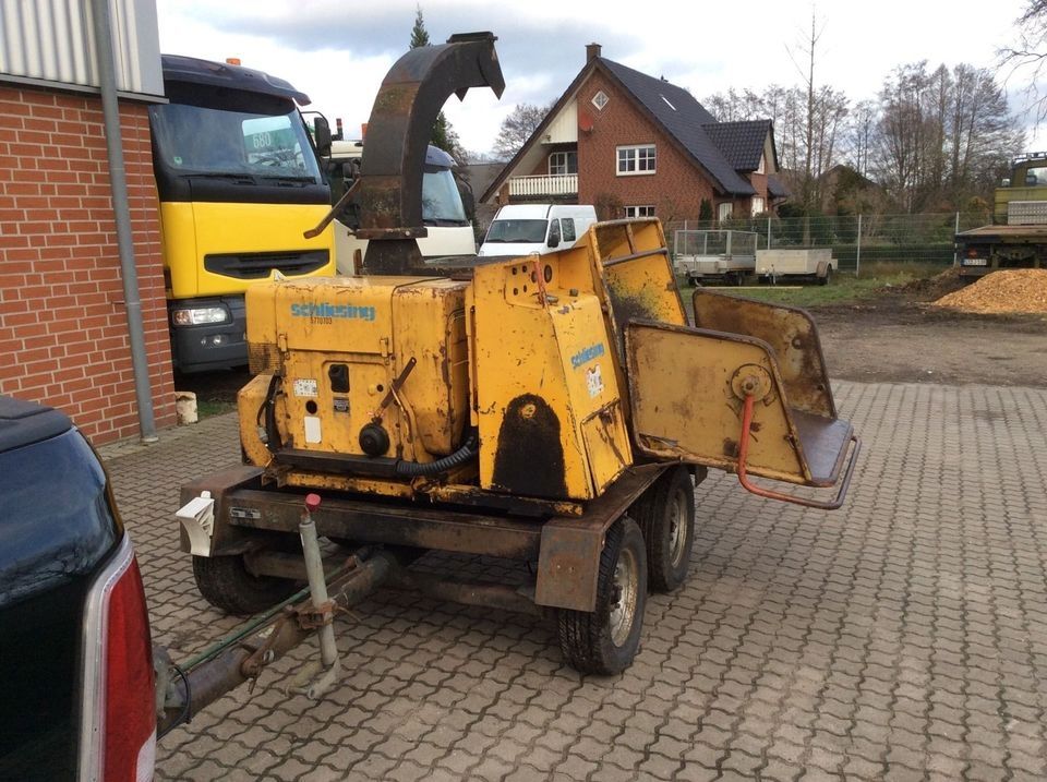 Holzhaecksler Schließung 400 M Hacker