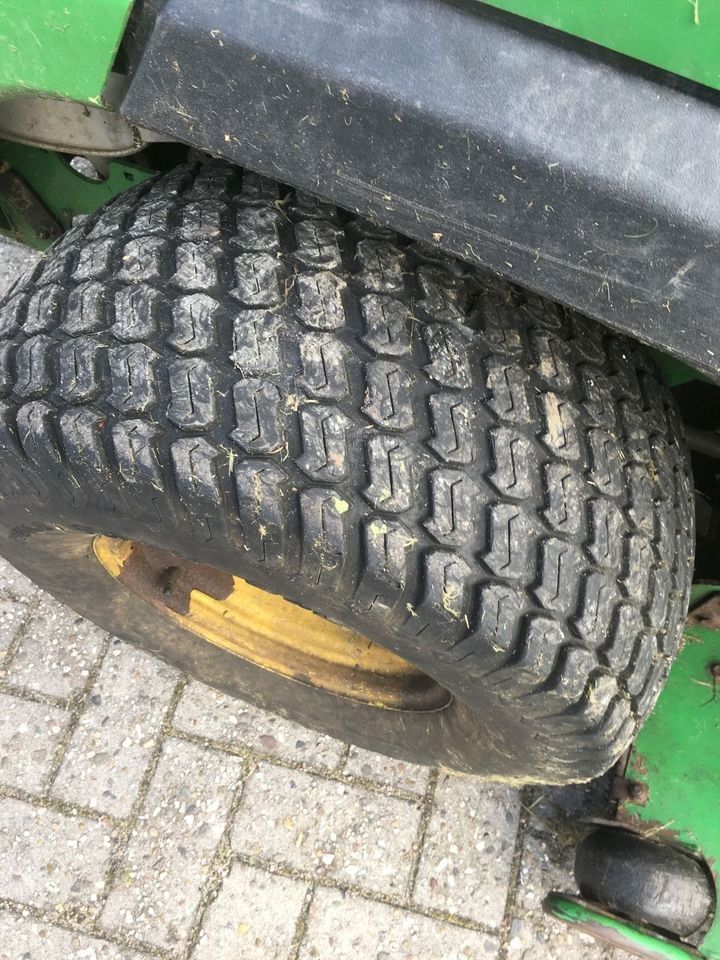 John Deere Mulchmäher z-Track 997 Bj 2009