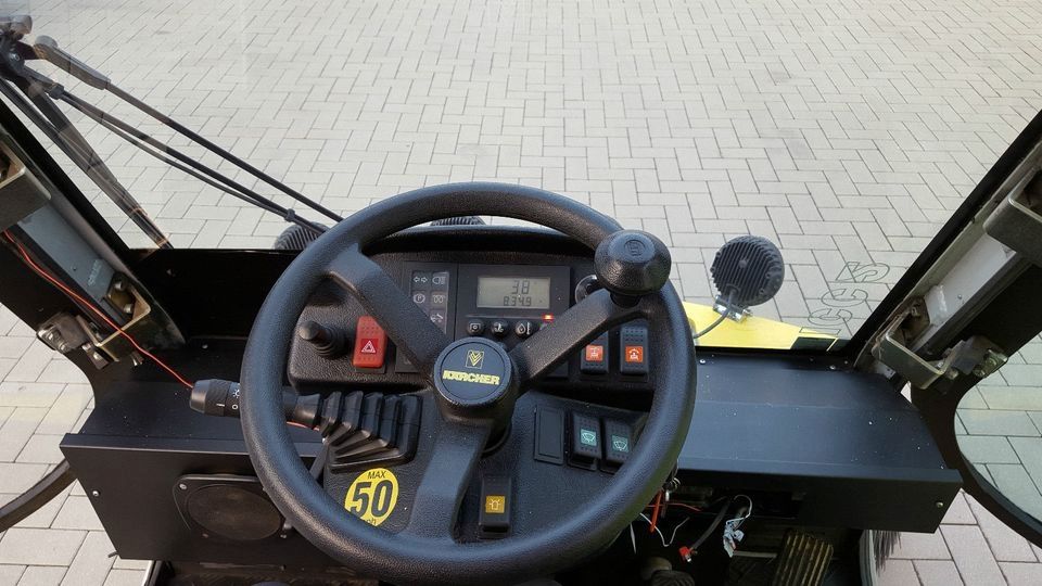 Kärcher ICC 2 D Kehrsaugmaschine