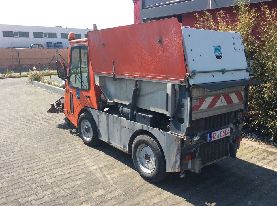 Kehrmaschine Hako Citymaster 1750