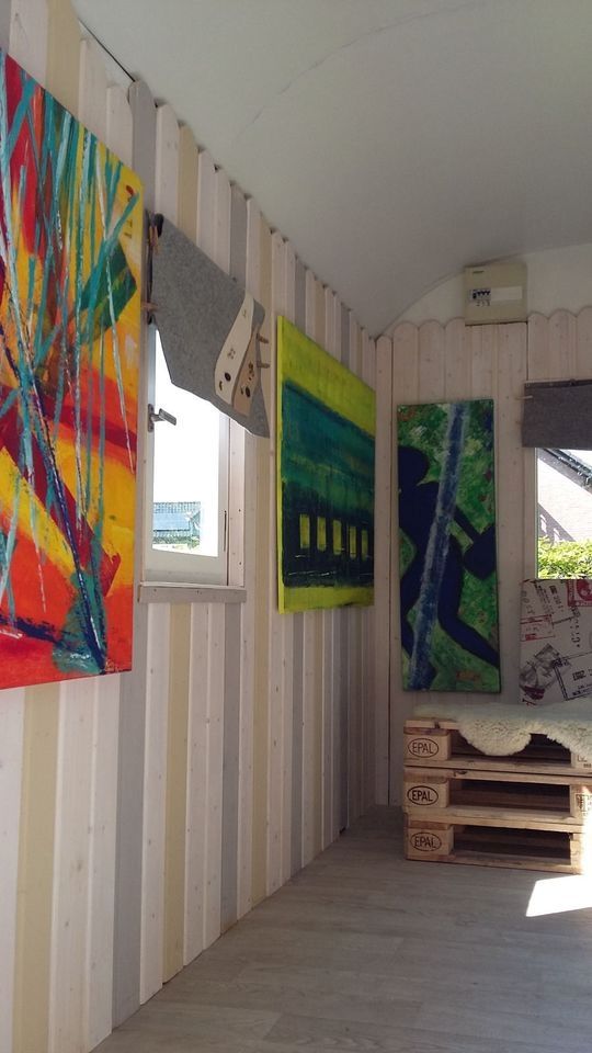 Liebevoll restaurierter Bauwagen