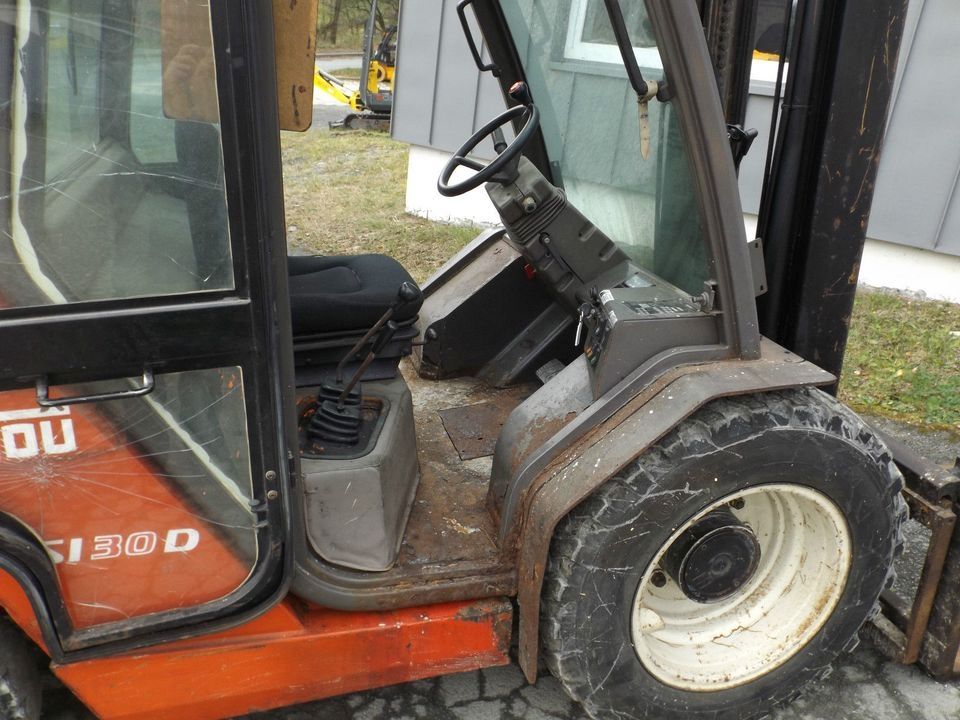 Manitou Diesel-Gabelstapler 3,0 t, Hubhöhe 3,70 m Geländestapler