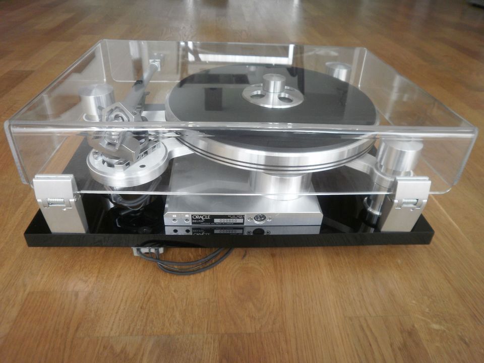 Oracle Delphi Mark V Plattenspieler mit SME 309 Tonabnehmer, high-end Produkt