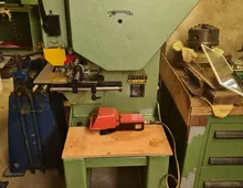 Mubea KL350 Lochstanze Stanzmaschine