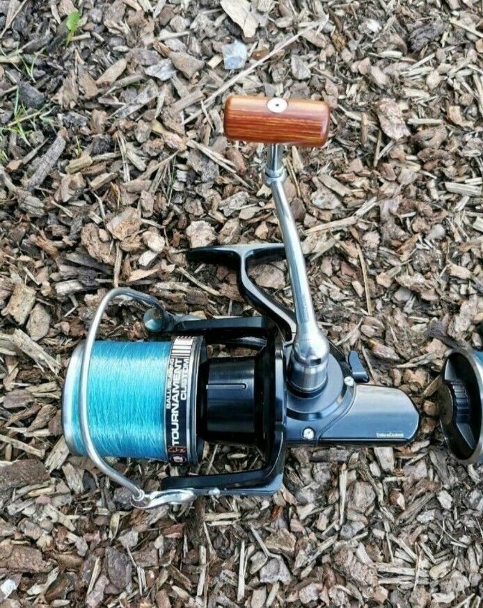 3× Daiwa Tournament Basia Custom Rollen