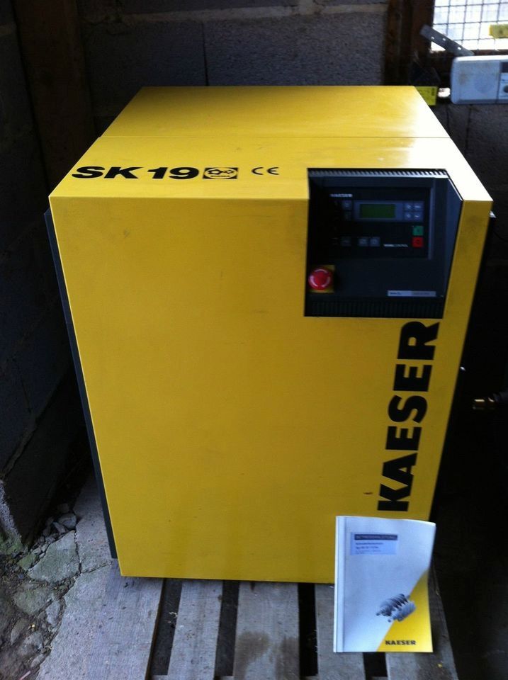 Kaeser Kompressor Kompressoranlage Druckluft Schraubenkompressor Druckluftkessel