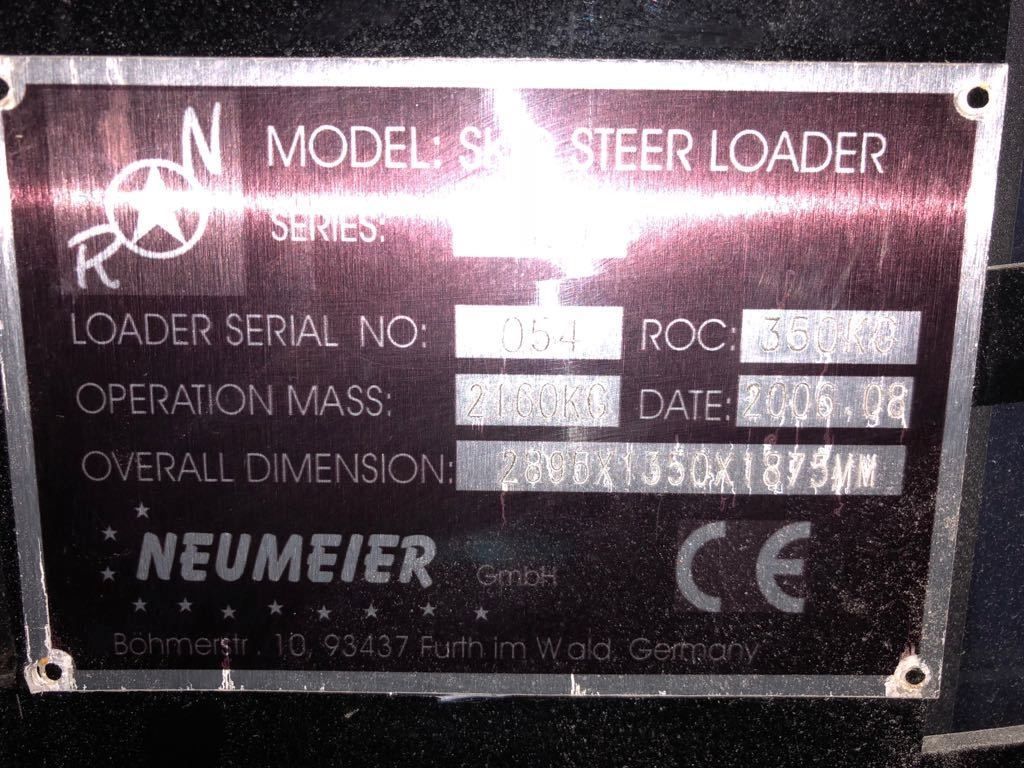 Kompaktlader & Bobcats Neumeier N30 Arbeitstunden 00599 Orginal