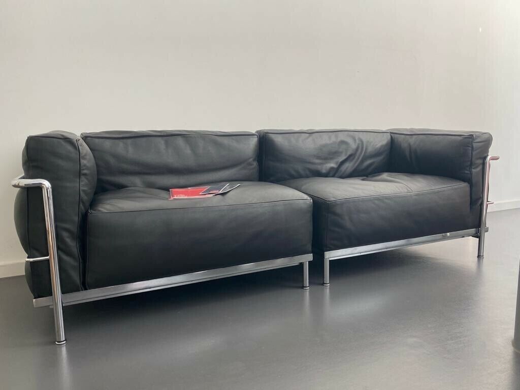 2 Original CASSINA LC3 Méridienne Le Corbusier Links und Rechts