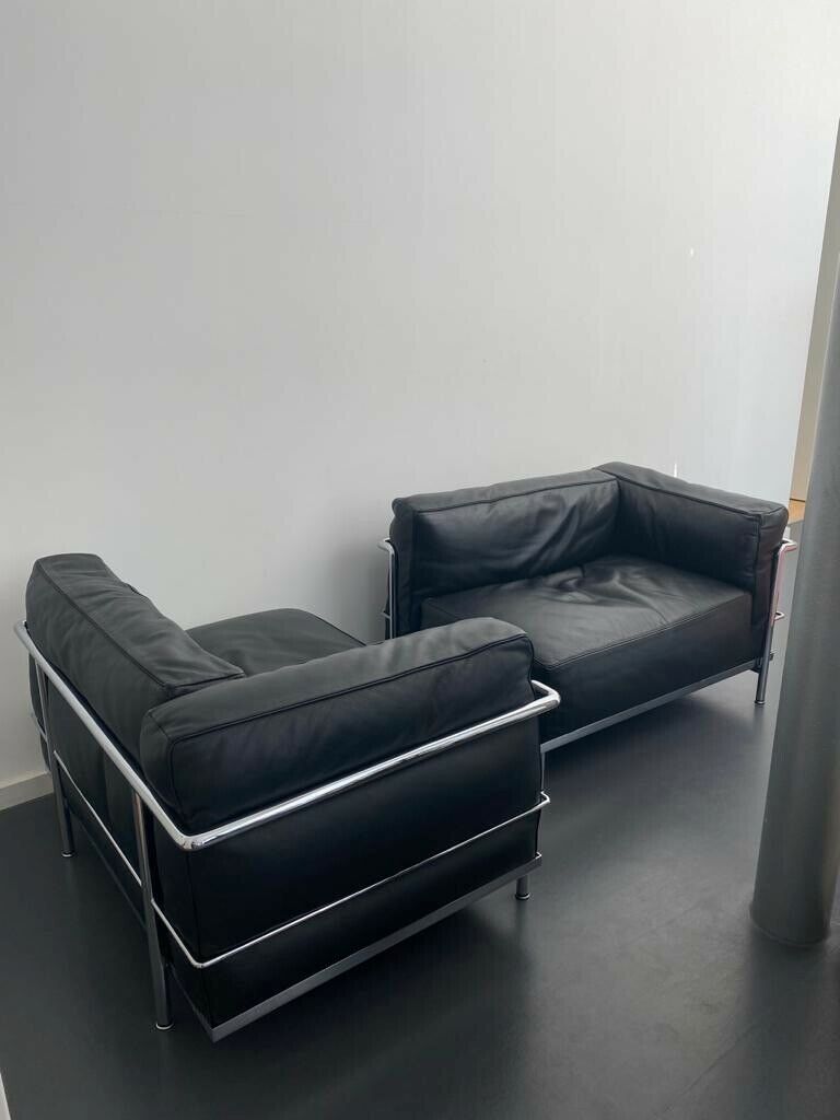 2 Original CASSINA LC3 Méridienne Le Corbusier Links und Rechts
