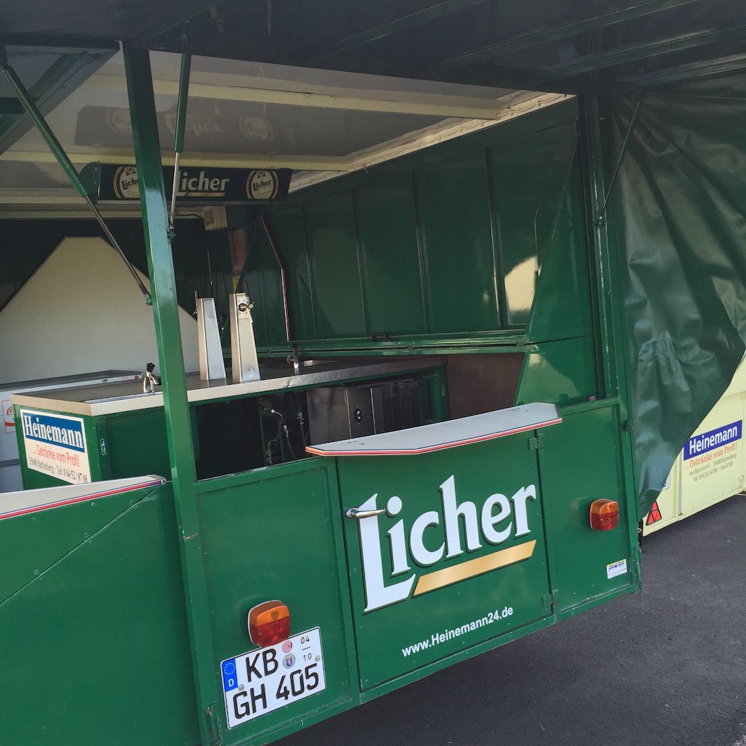 Ausschankwagen Bierwagen Verkaufsanhänger Bieranhänger Brauereiwagen Ausschankwagen Bierwagen Verkaufsanhänger Bieranhänger Brauereiwagen