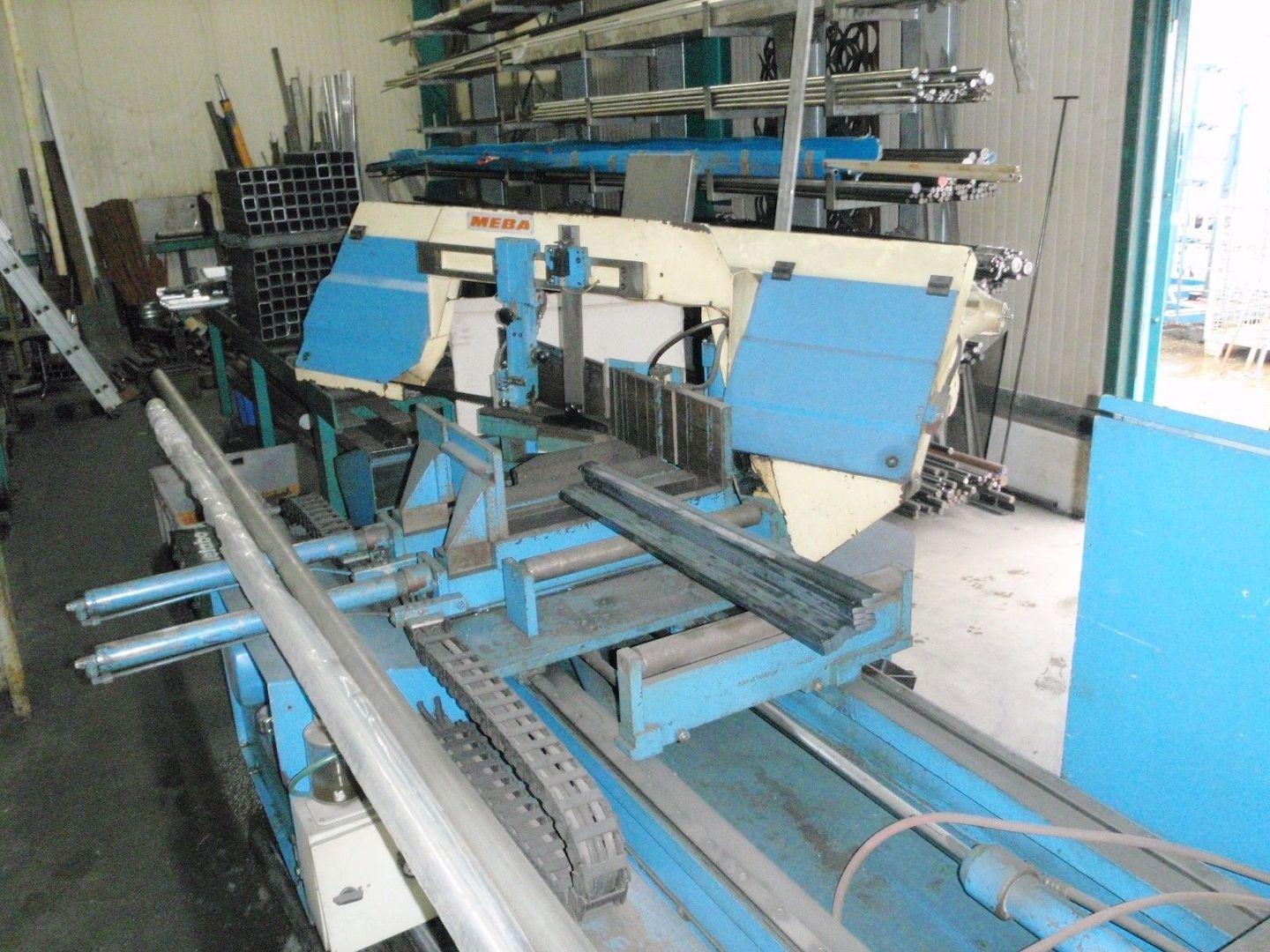 Bandsägeautomat MEBA 320 DGA CNC