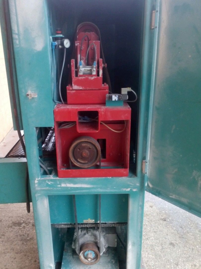 Breitbandschleifmaschine Schleifband Abrichter Bütfering