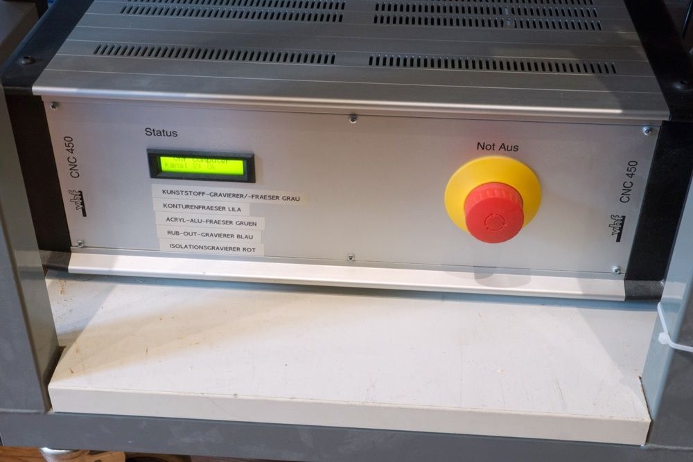 CNC-Fräsmaschine - robuste Industriequalität - VHF CAM220 CNC-Fräsmaschine - robuste Industriequalität - VHF CAM220