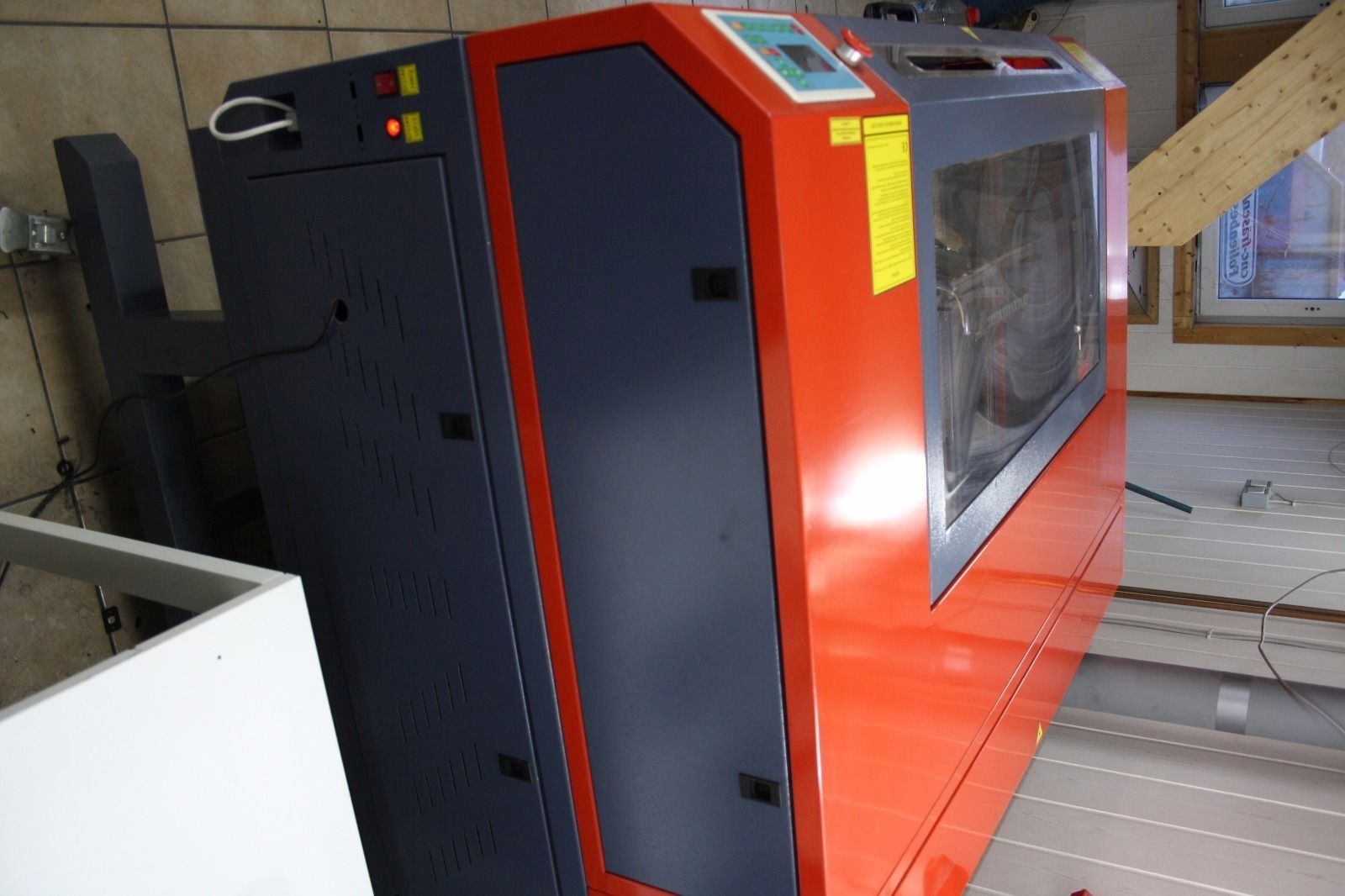 Co2 Laser 80W Laserschneiden Lasergravur Rundgravureinrichtung inkl. PC