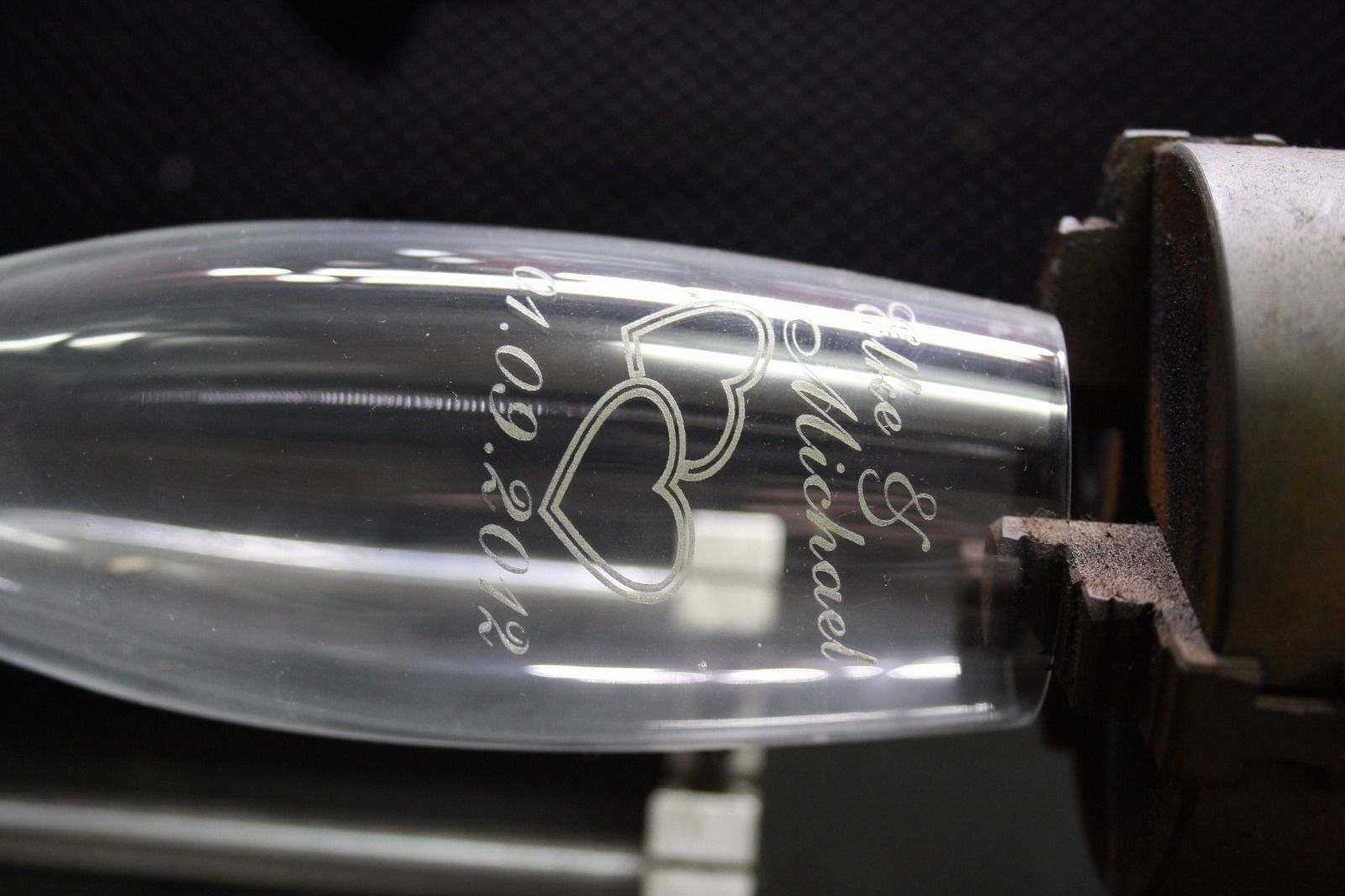 Co2 Laser 80W Laserschneiden Lasergravur Rundgravureinrichtung inkl. PC