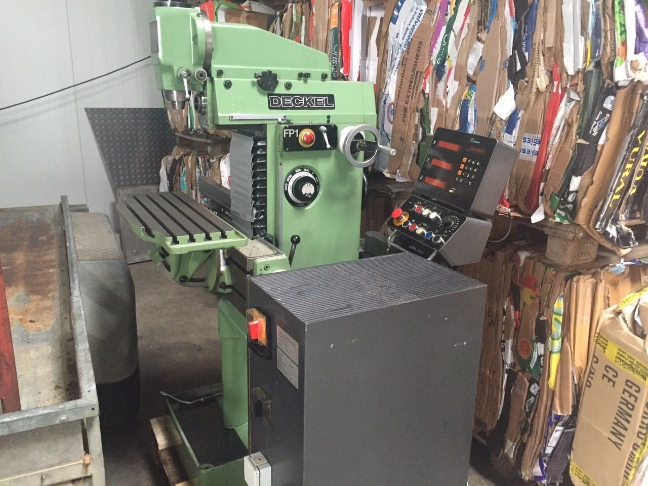 Deckel FP1 Fräsmaschine 3 Achs-Digitalanzeige Haidenhein Generalüberhohlt