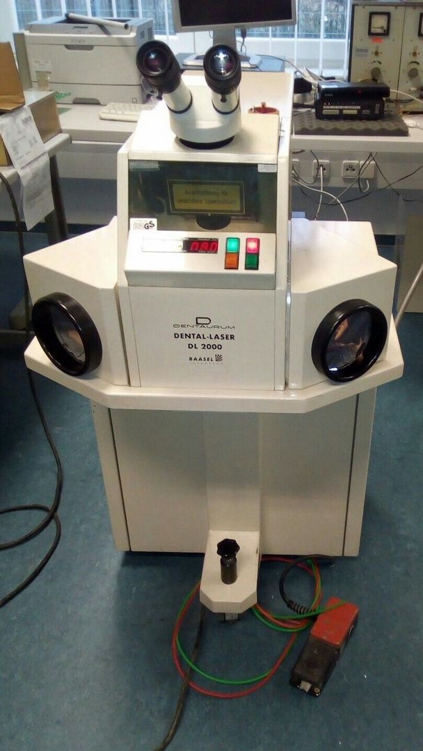 DENTAURUM Laser  Laserschweißgerät  Dental-Laser DL 2000 Goldschmied Laser