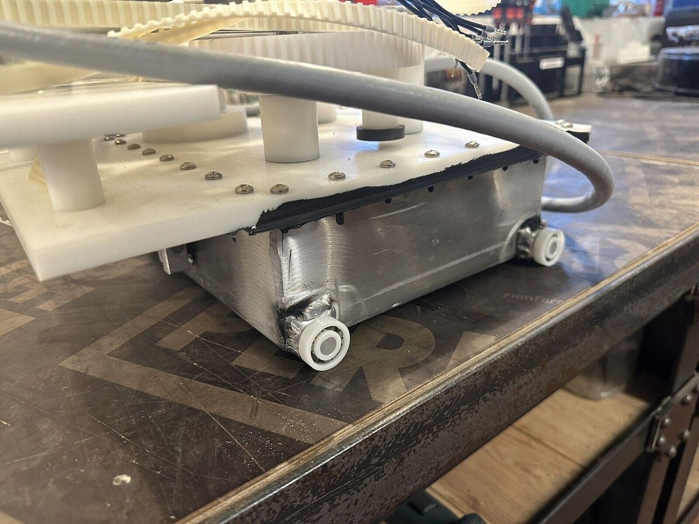 medistream Wasser-Massage-Therapieliege Überwasser-Massageliege