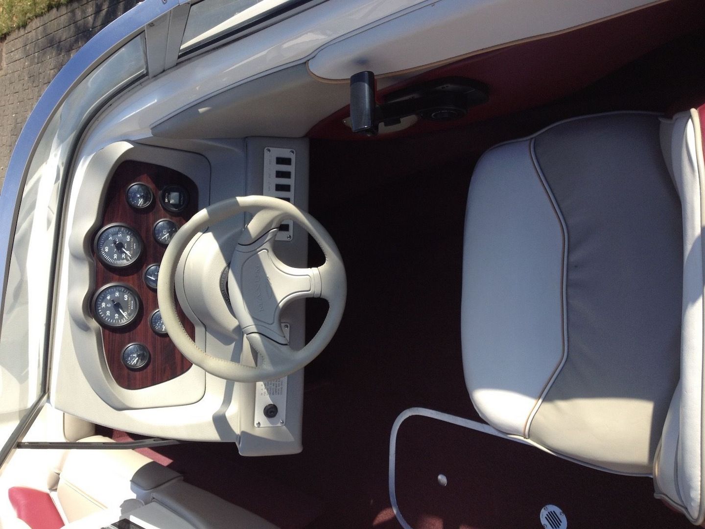 Maxum 1700sr (Bayliner)