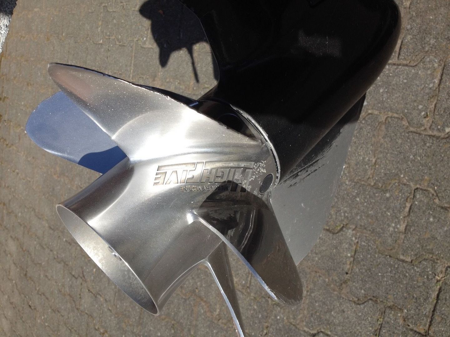 Maxum 1700sr (Bayliner)