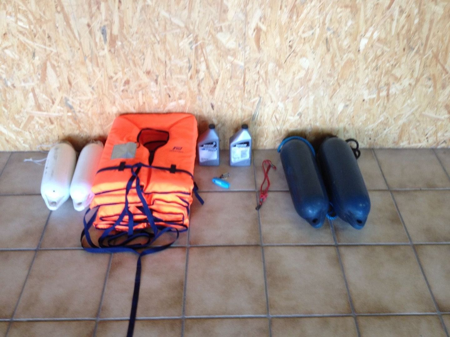 Maxum 1700sr (Bayliner)