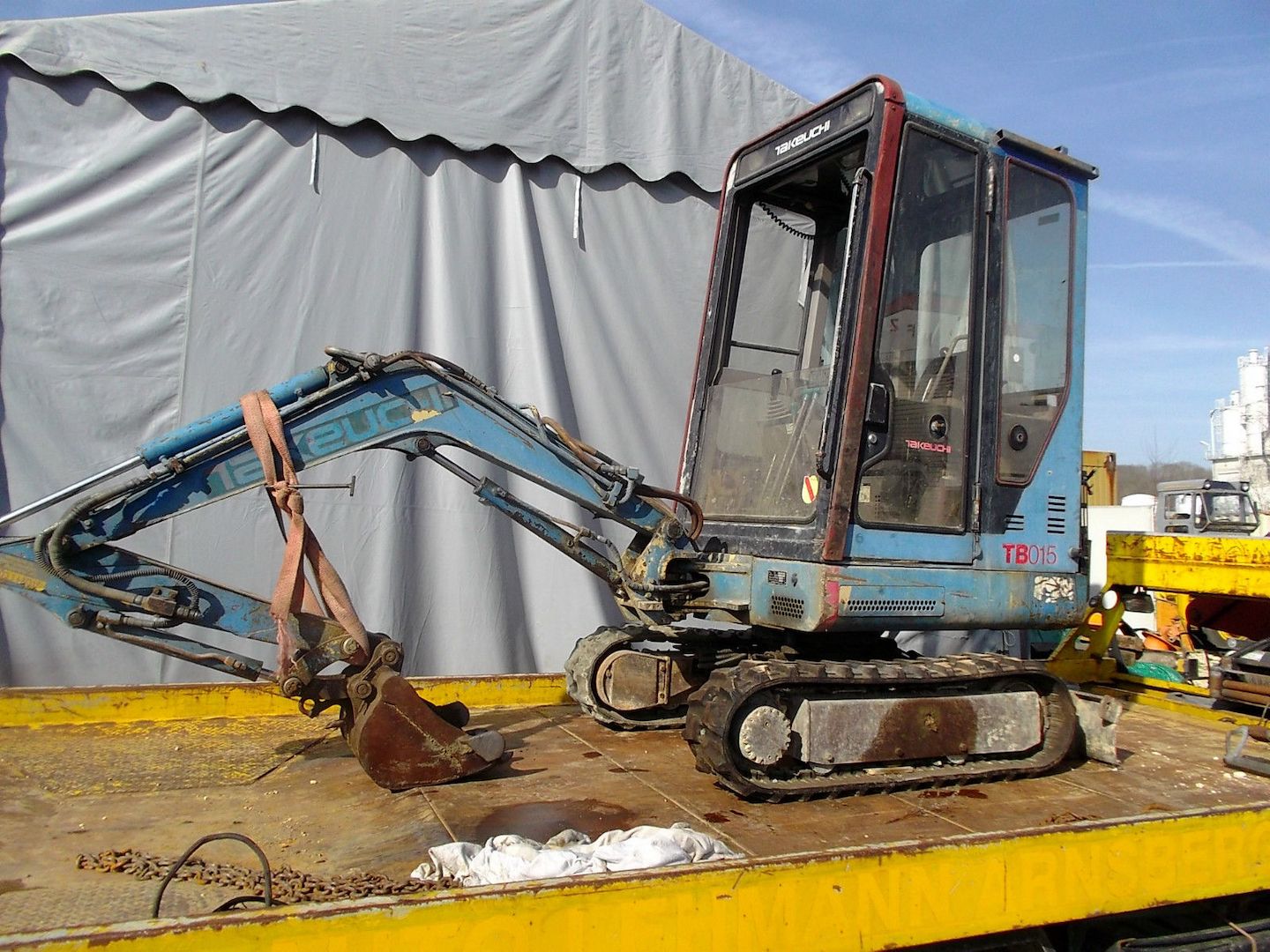 Minibagger - Takeuchi 1,6 To für Bastler