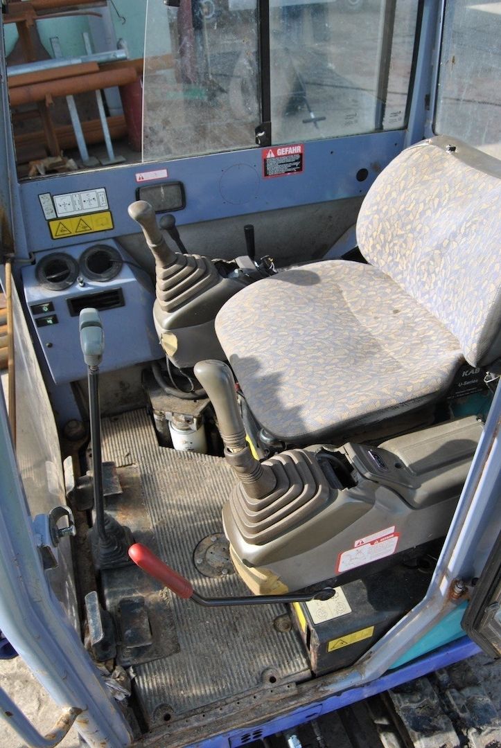 Minibagger AIRMAN AX 16-2N