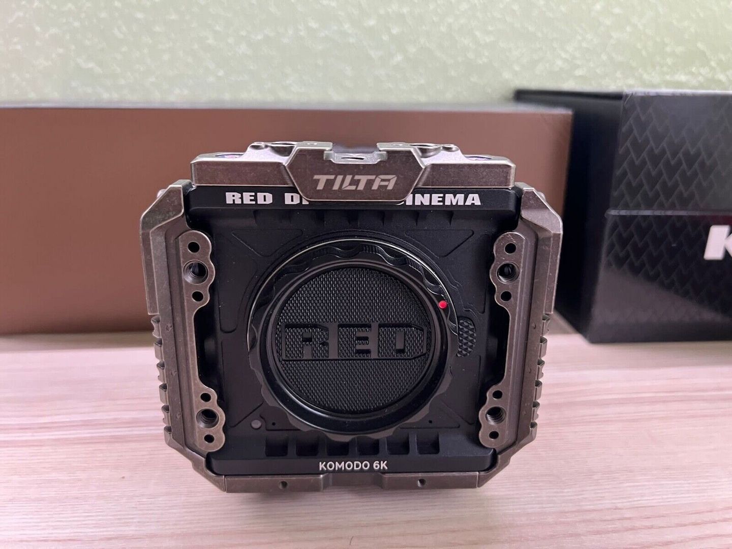 RED KOMODO 6K Set | wie neu (50h Laufzeit) Ready-to-Shoot