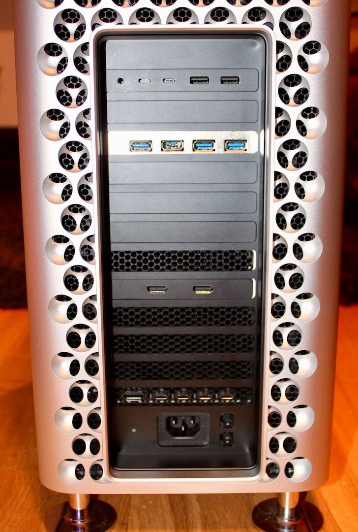 Mac Pro 7.1, 16 Core, 3,2 GHZ, 224 GB RAM