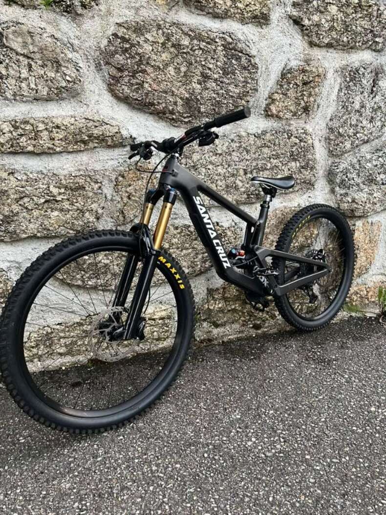 Santa Cruz Nomad CC AXS