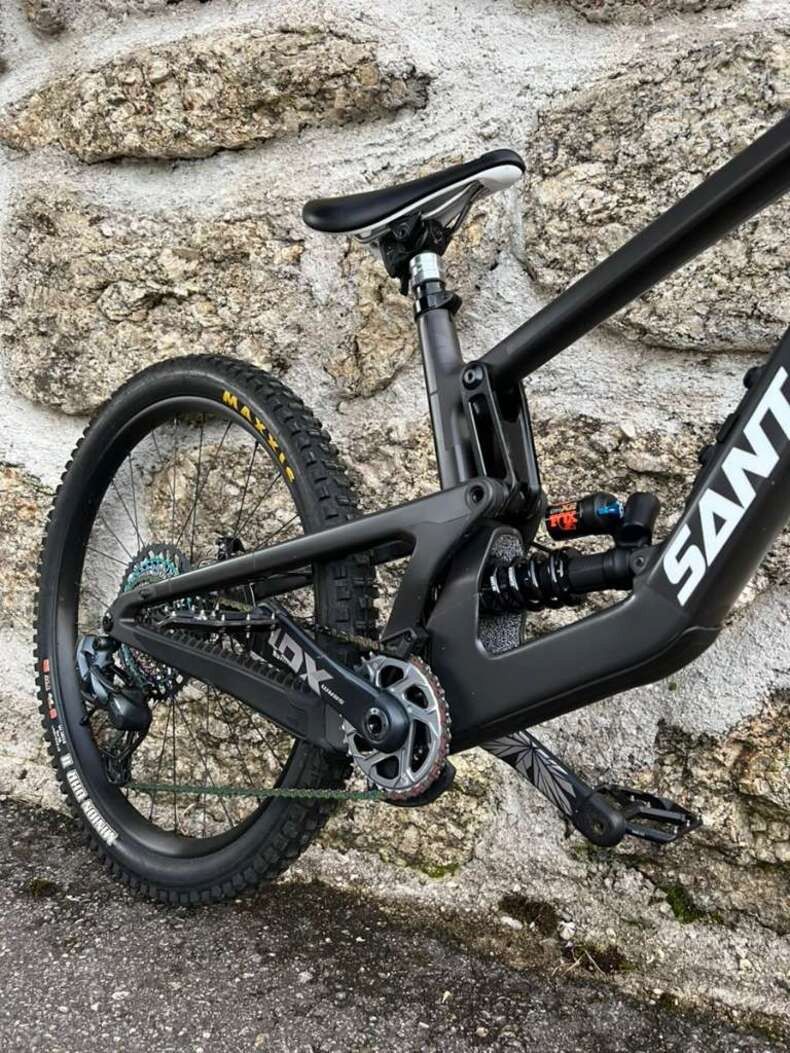 Santa Cruz Nomad CC AXS