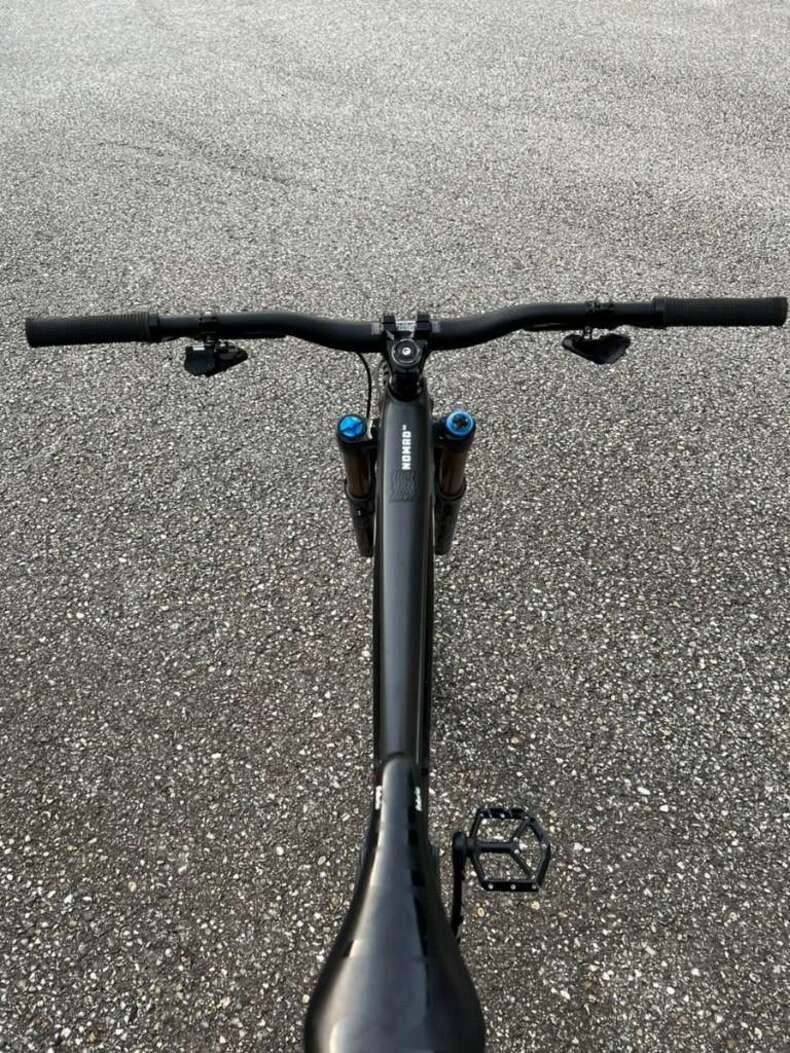 Santa Cruz Nomad CC AXS