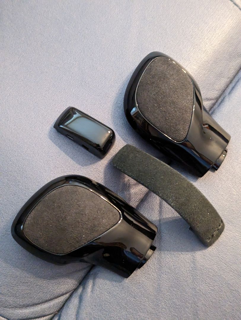 VW Golf ,Seat Leon,Passat,Scirocco,Touran,Tiguan DGS Schaltkauf Alcantara Schwarz Glanz