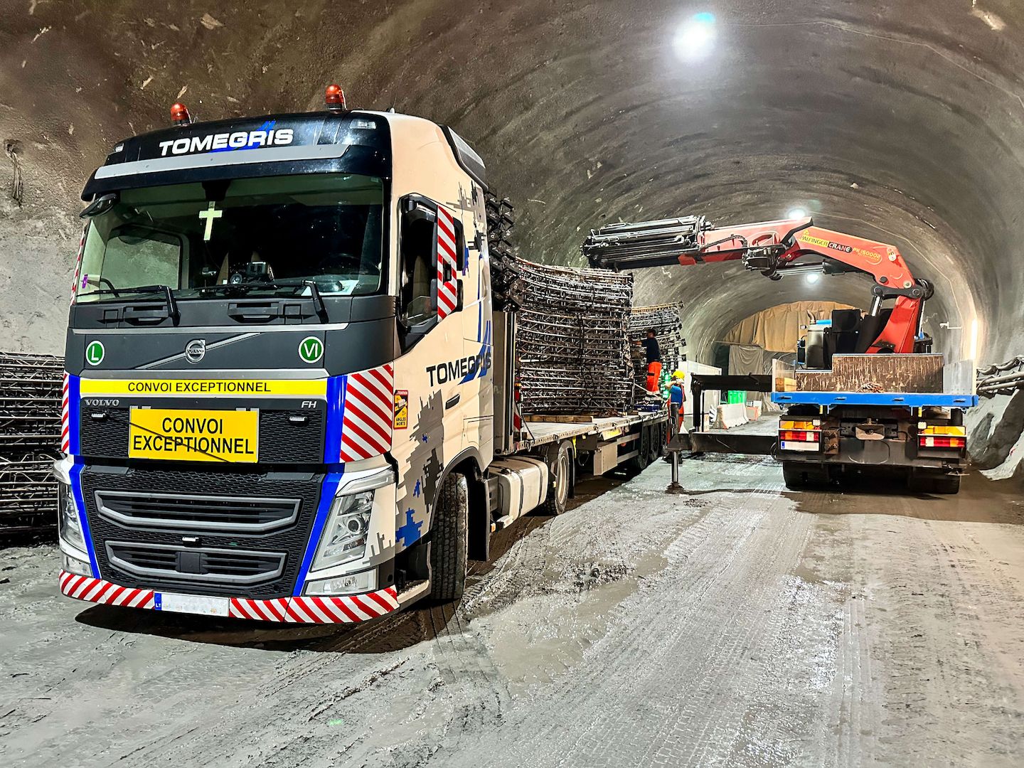 Logistik - Übergroße Fracht und andere Dienstleistungen