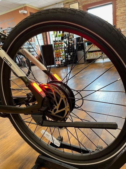 2024 Aventon Pace 500.3 Elektrofahrrad zu verkaufen