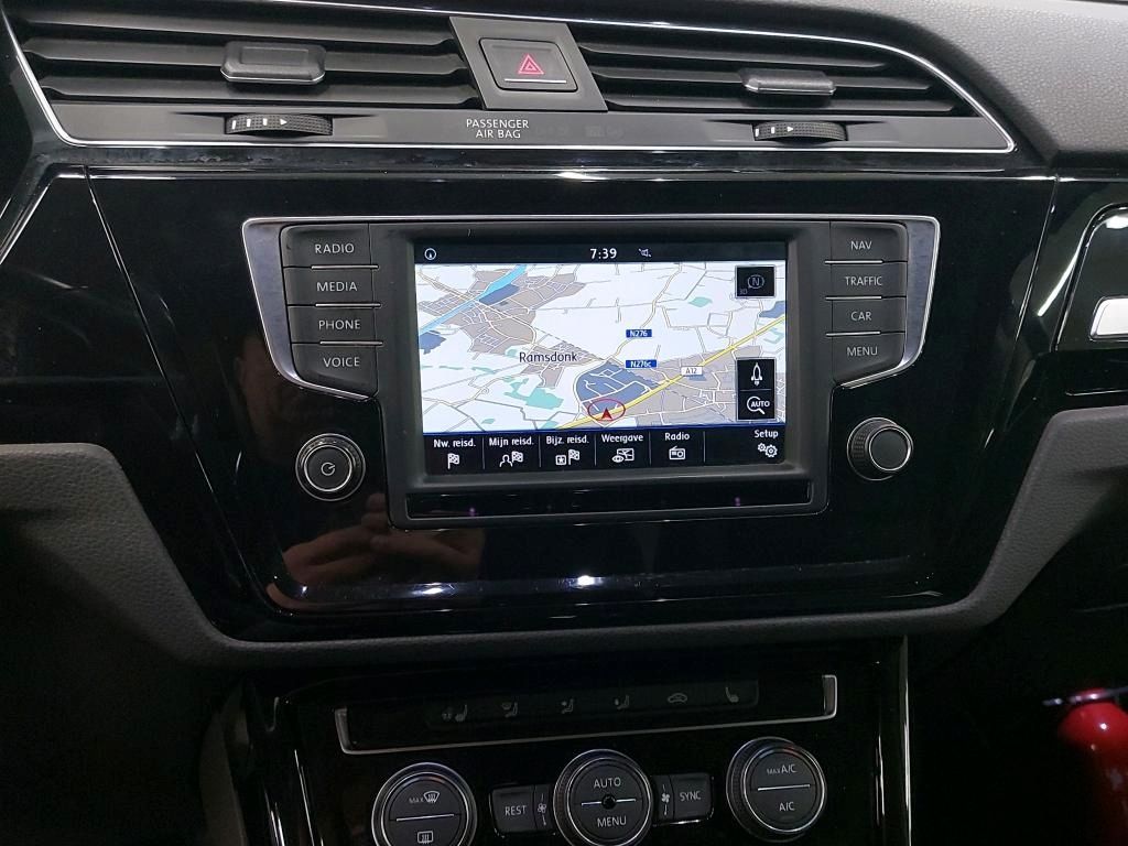 Volkswagen 2.0 TDI 150 DSG7 Karat VOLKSWAGEN Golf