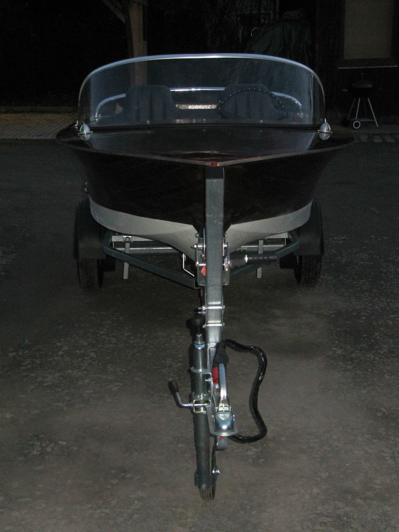 Motorboot Hellwig Panther, Wartburg- Motor, Trailer-neu-noch nicht zugelassen