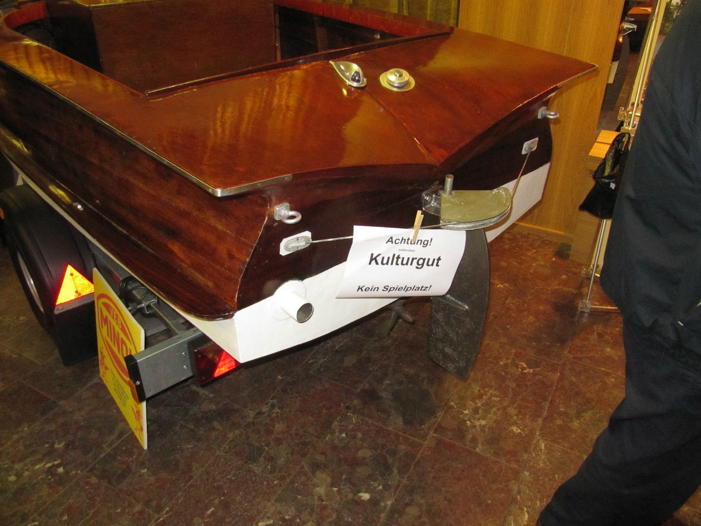 Motorboot Hellwig Panther, Wartburg- Motor, Trailer-neu-noch nicht zugelassen