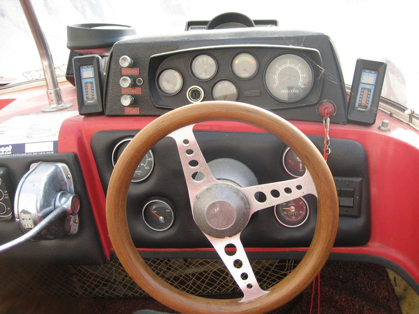 MOTORBOOT KobuschPieper mit V8 POWER und TANDEMTRAILER - SCHNÄPPCHEN!