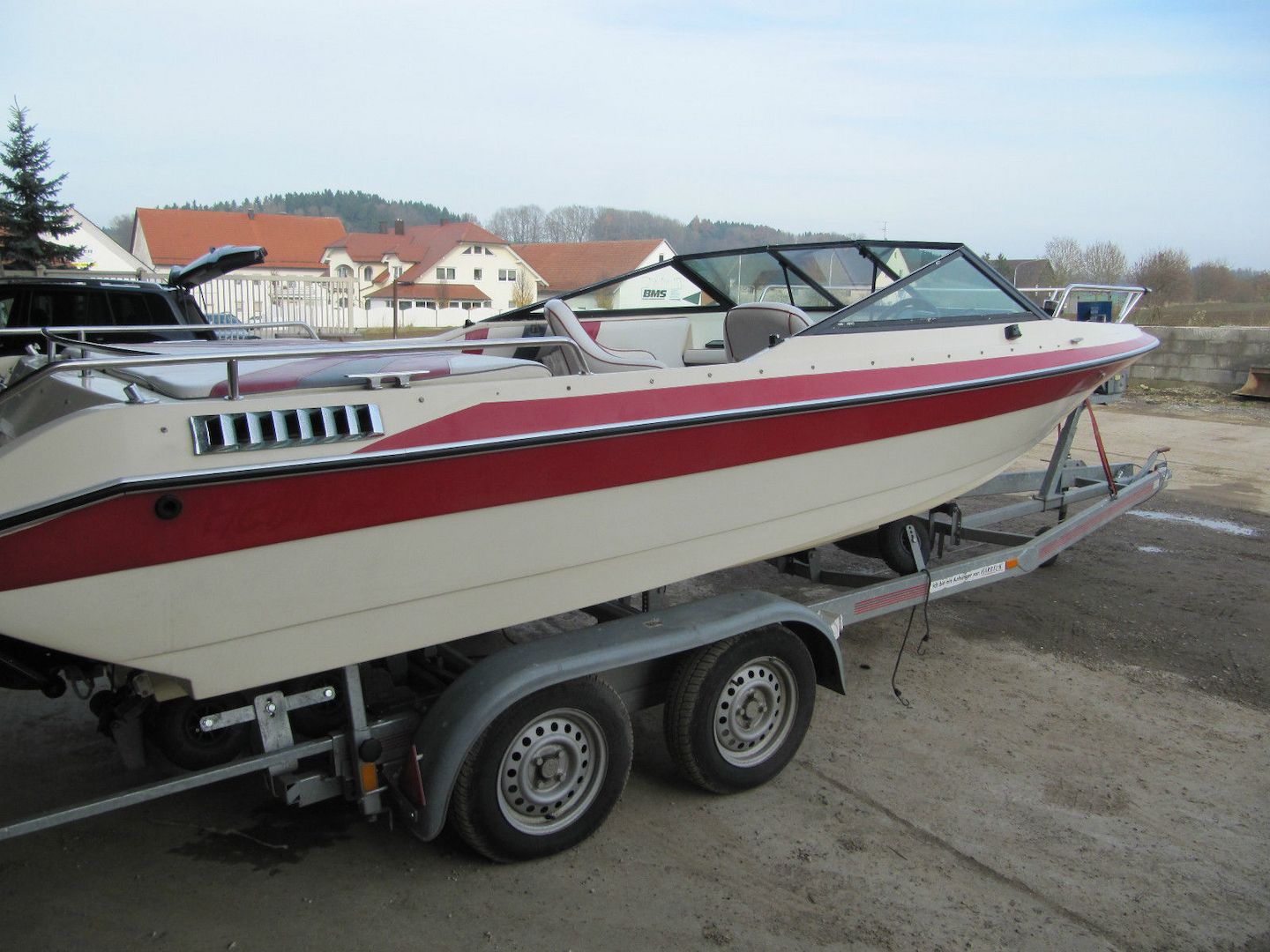 Motorboot Thiel Avanti inkl. Trailer