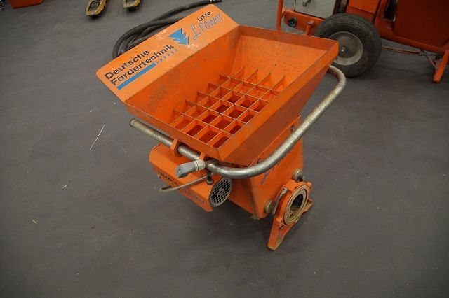 Putzmaschine UMP1, L-Power,mit Druckerhöhungspumpe, 4,4 kW