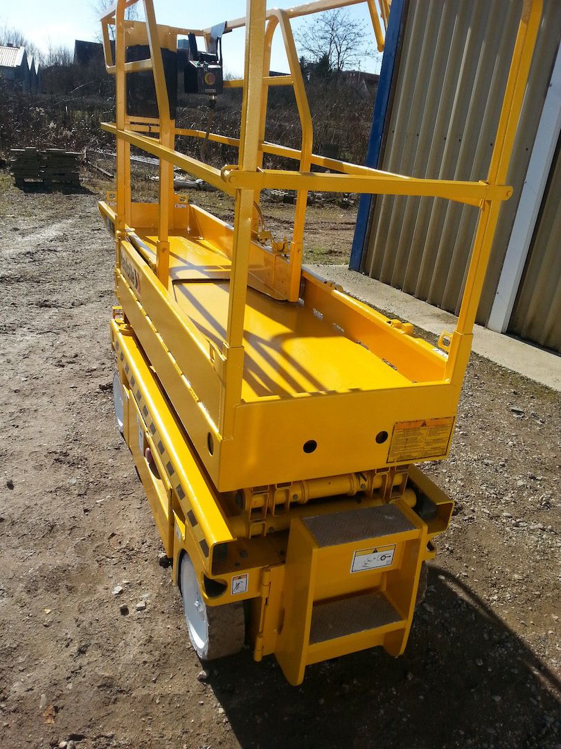 Scheren - Arbeitsbühne Haulotte Optimum 6 Steiger Scherenbühne